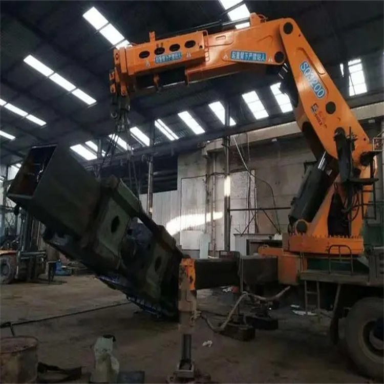 龙门折臂吊出租怎么收费