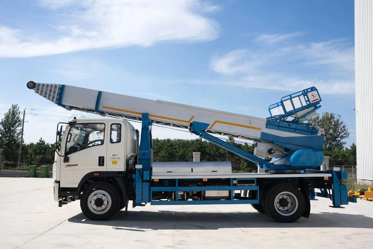 龙门云梯上料车租赁费用