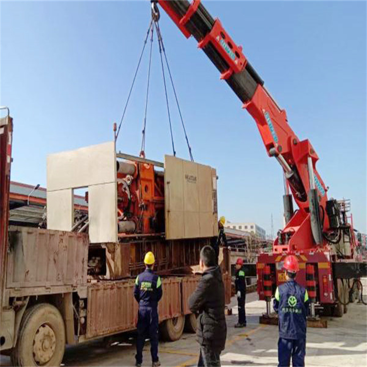 龙门折臂随车吊出租