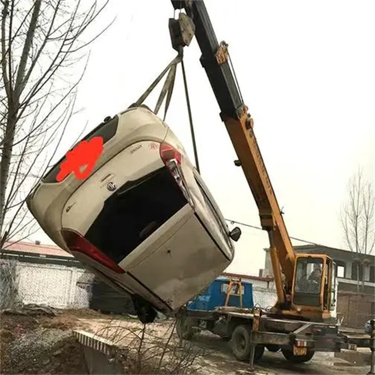 龙门随时待命，吊车24小时道路救援服务全解析