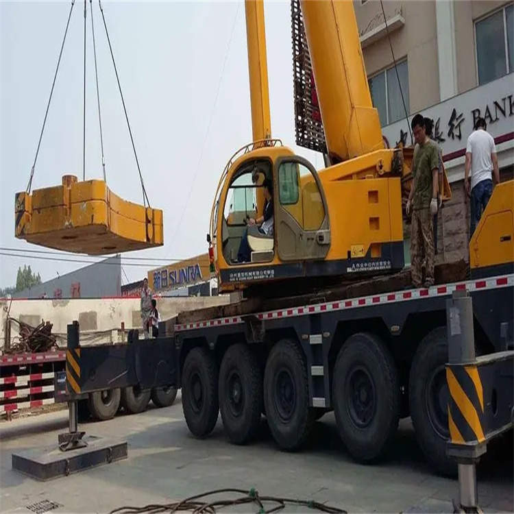 龙门当地吊车出租|机器吊装|75吨|工厂搬迁服务